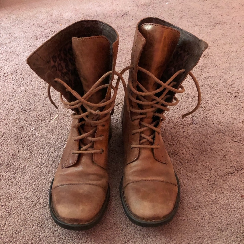 Born boots
